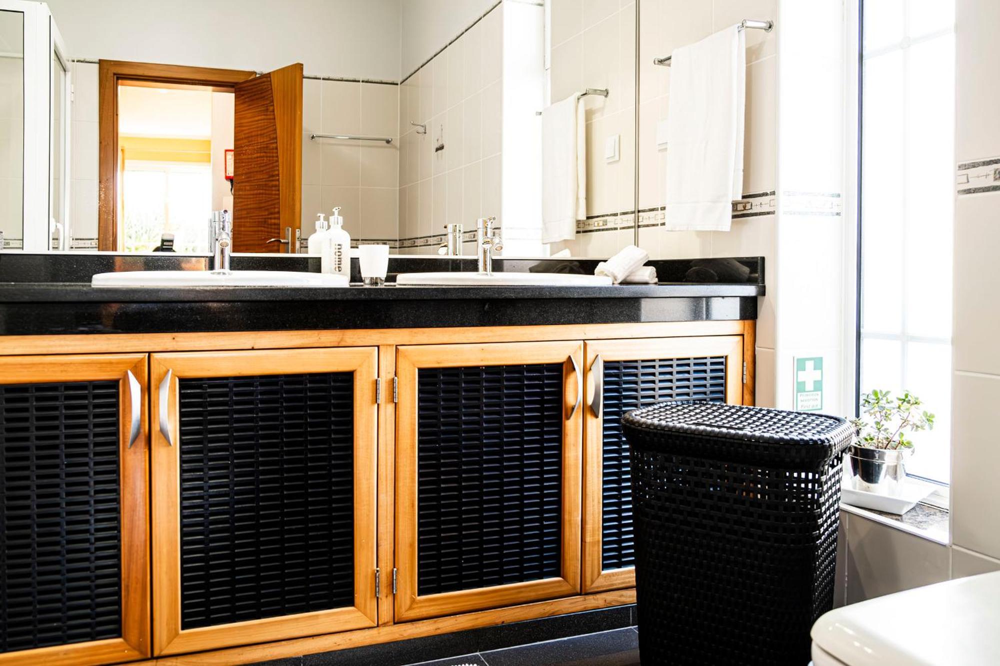 Namaste House II Apartment Funchal  Luaran gambar